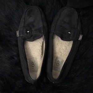 Ugg flats 💕
